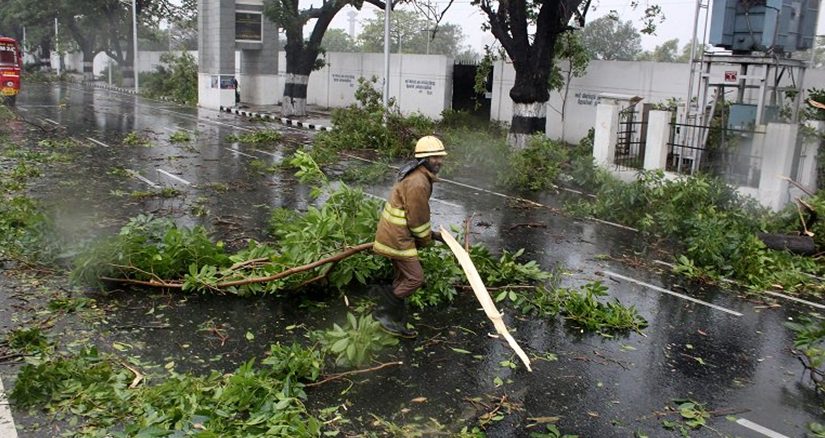 cyclone vardah causes damages up to $1-billion in tamil nadu
