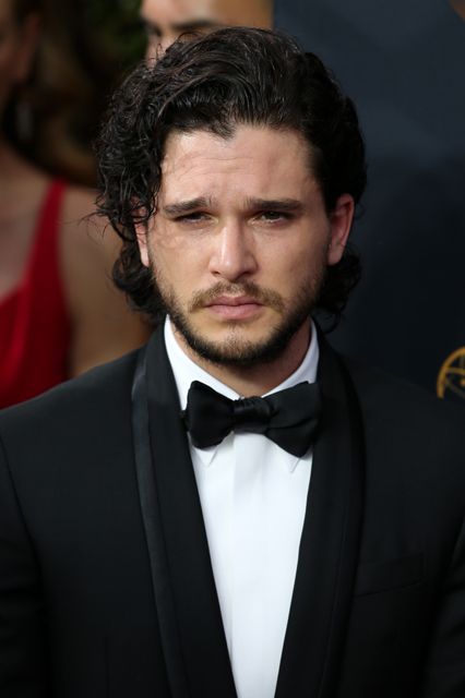 30 absolutely devastating photos of kit harington