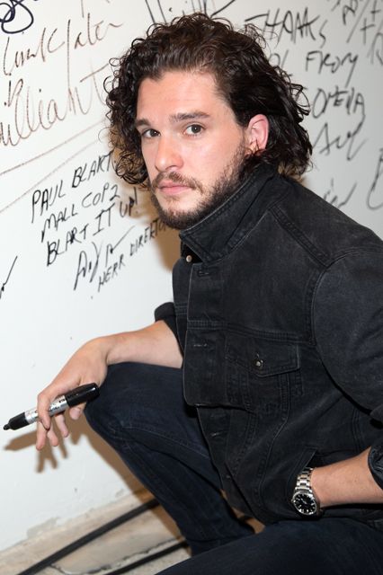 30 absolutely devastating photos of kit harington