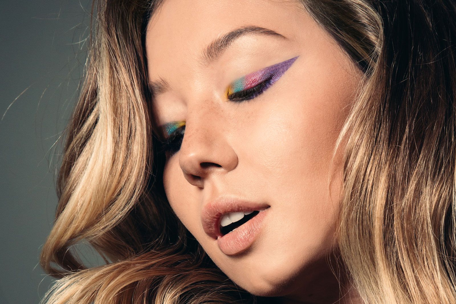 michael dueñas and kristee liu hidden eyeliner secrets
