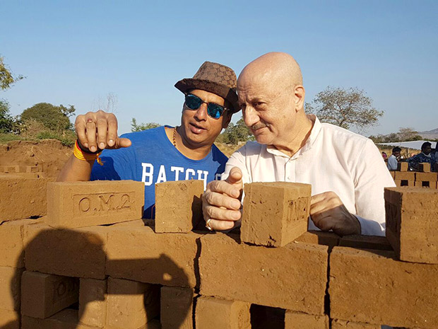 Anupam Kher begins shooting-1