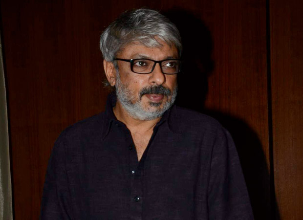 sanjay leela bhansali slapped by angry protesters, padmavati set vandalised