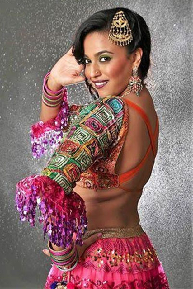 swara bhaskar as erotic singer in anaarkali of arrah