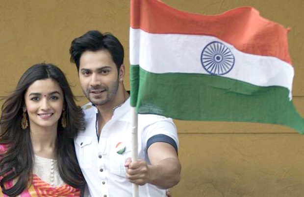 varun dhawan and alia bhatt greet fans on republic day