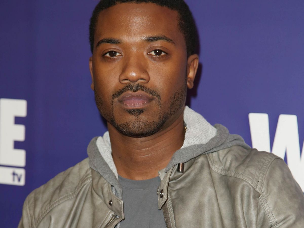 ray j wants the world to know kim kardashian is a “player”