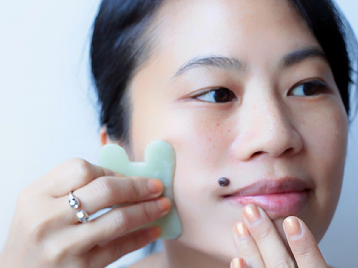 this chinese facial treatment cleared my acne