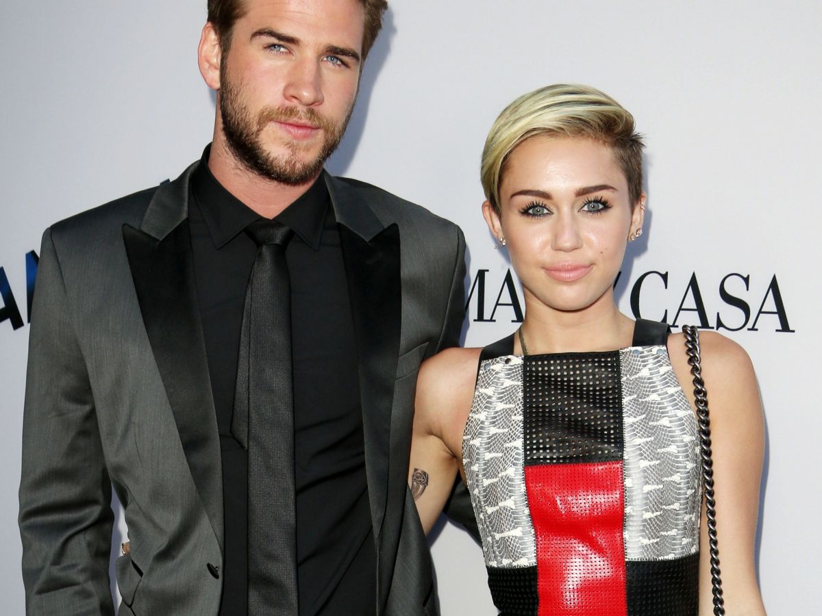 miley cyrus has a sweet birthday message for liam hemsworth