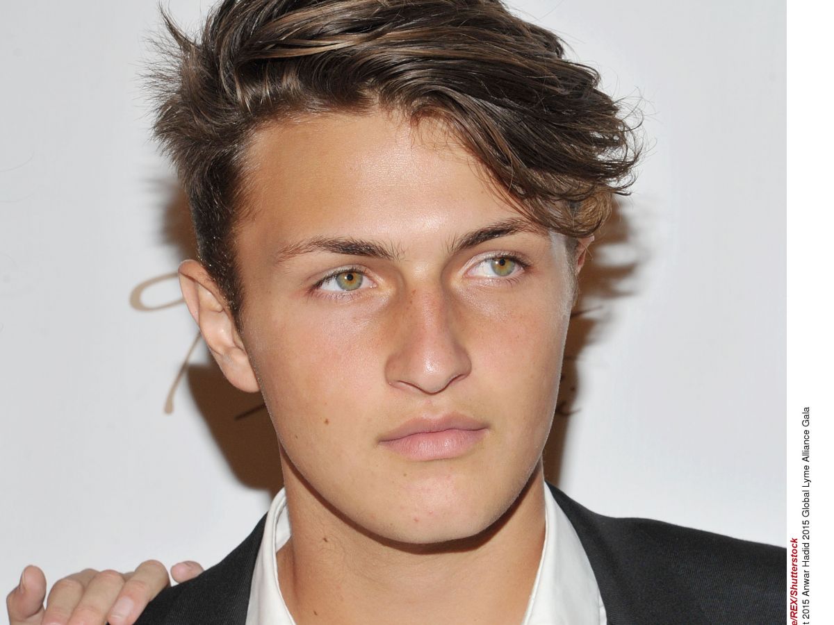 anwar hadid & nicola peltz are instagram official