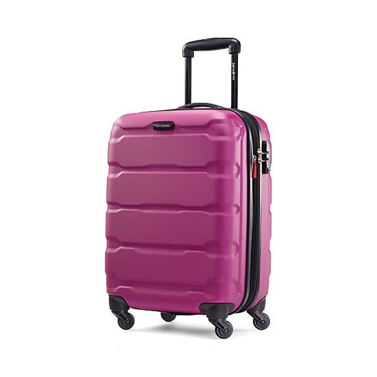 raden suitcase has a 3,000-person wait list