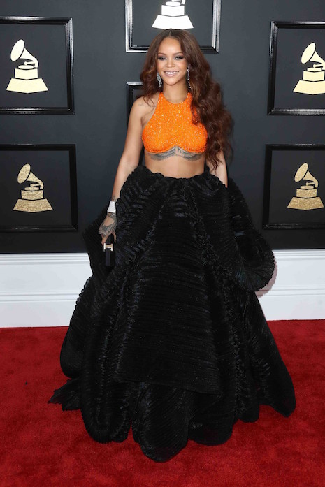 best dressed at the grammys: rihanna