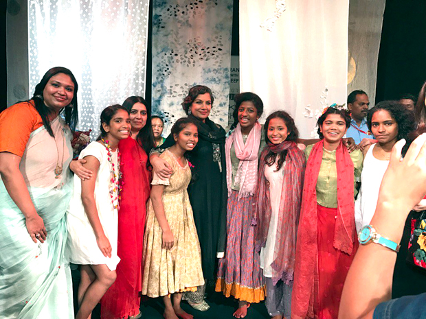 shabana azmi supports ngo kranti’s initiative of fashion show with sex workers’ daughters