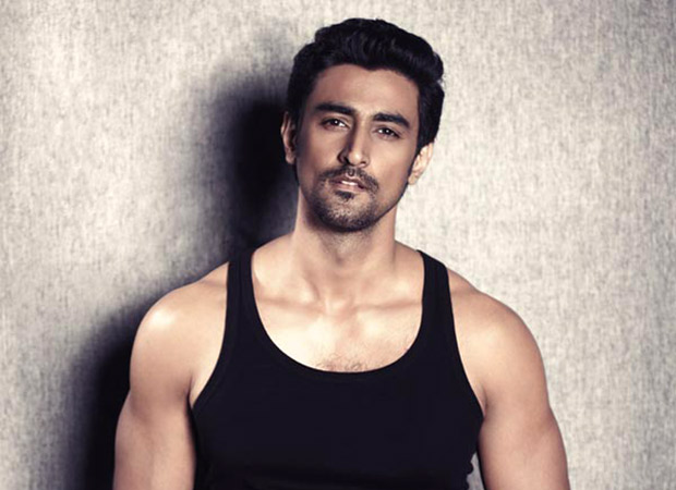 kunal kapoor comes to the rescue of martyred soldiers’ families
