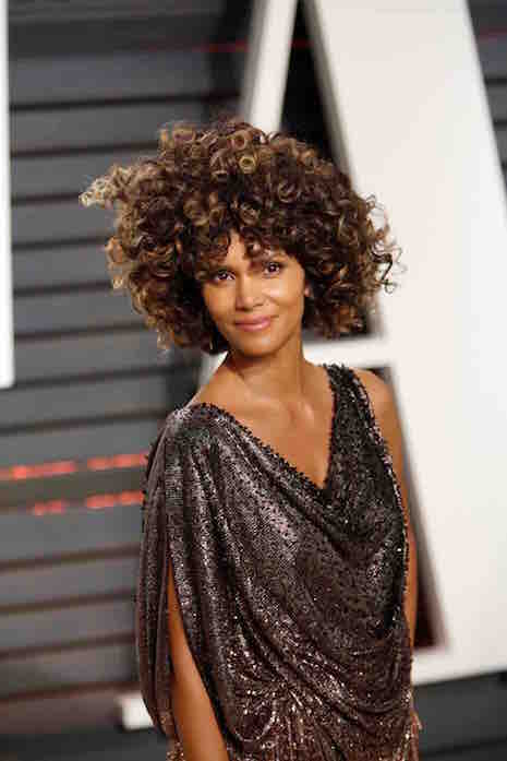 what possessed halle berry to wear this awful wig to the oscars?