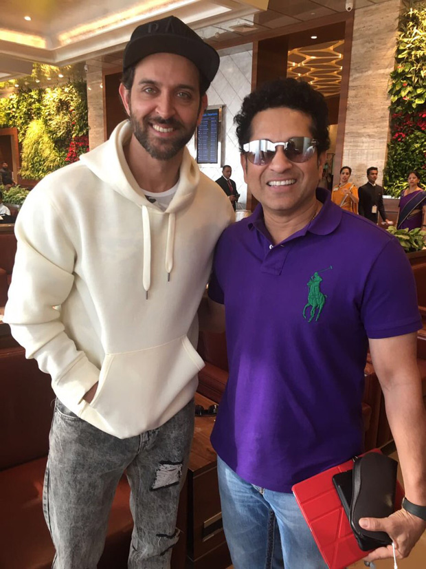 hrithik roshan’s fan moment with sachin tendulkar