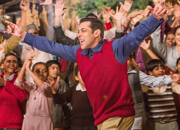 salman khan has been set a target of rs. 400 crore by aamir khan for tubelight and tiger zinda hai