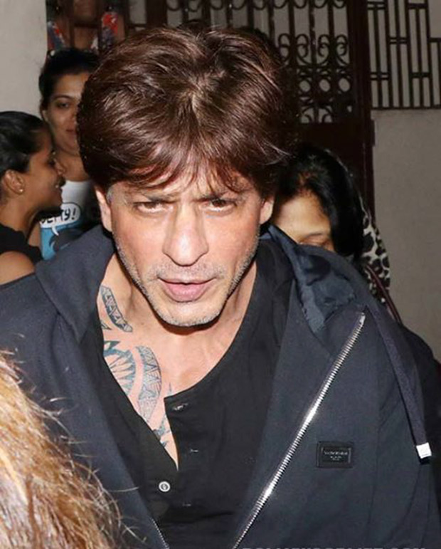 shah rukh khan’s much talked about tattoo is actually a temporary one
