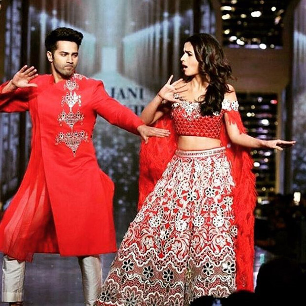 Watch Varun Dhawan and Alia Bhatt make Amitabh Bachchan groove on 'Mere Angne Mein' on a fashion runway