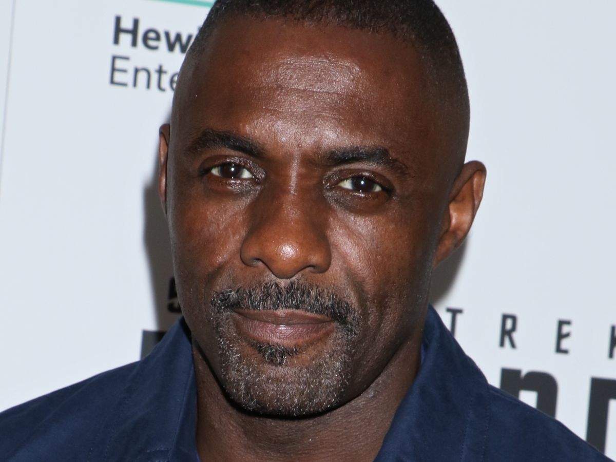 watch idris elba get hilarious dating advice from kids