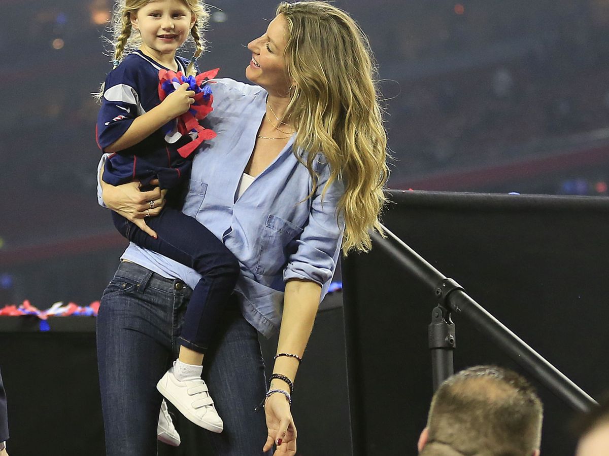 gisele’s reaction to the patriots’ super bowl win is everything
