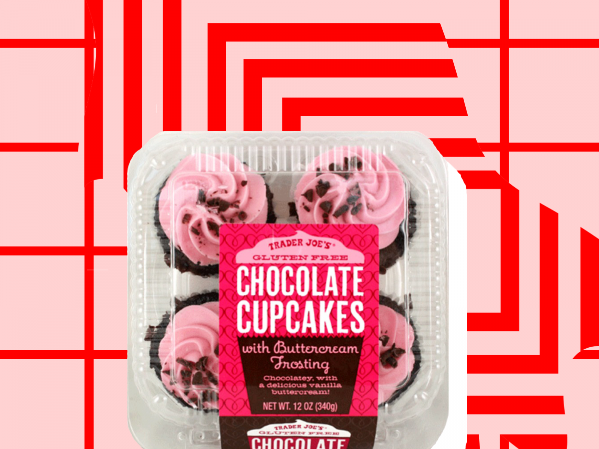 trader joe’s valentine’s day treats are good