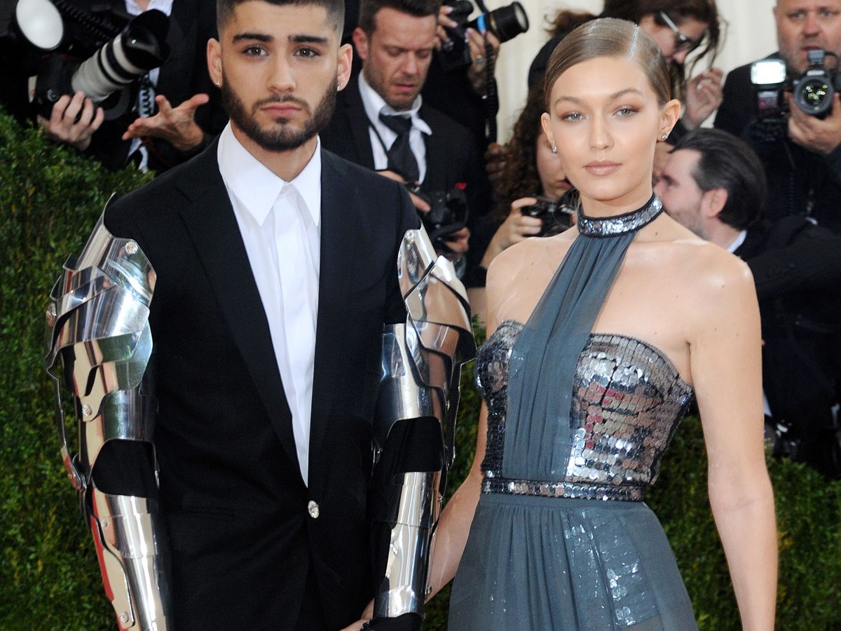 zayn defends gigi hadid over claims she mocked asian people
