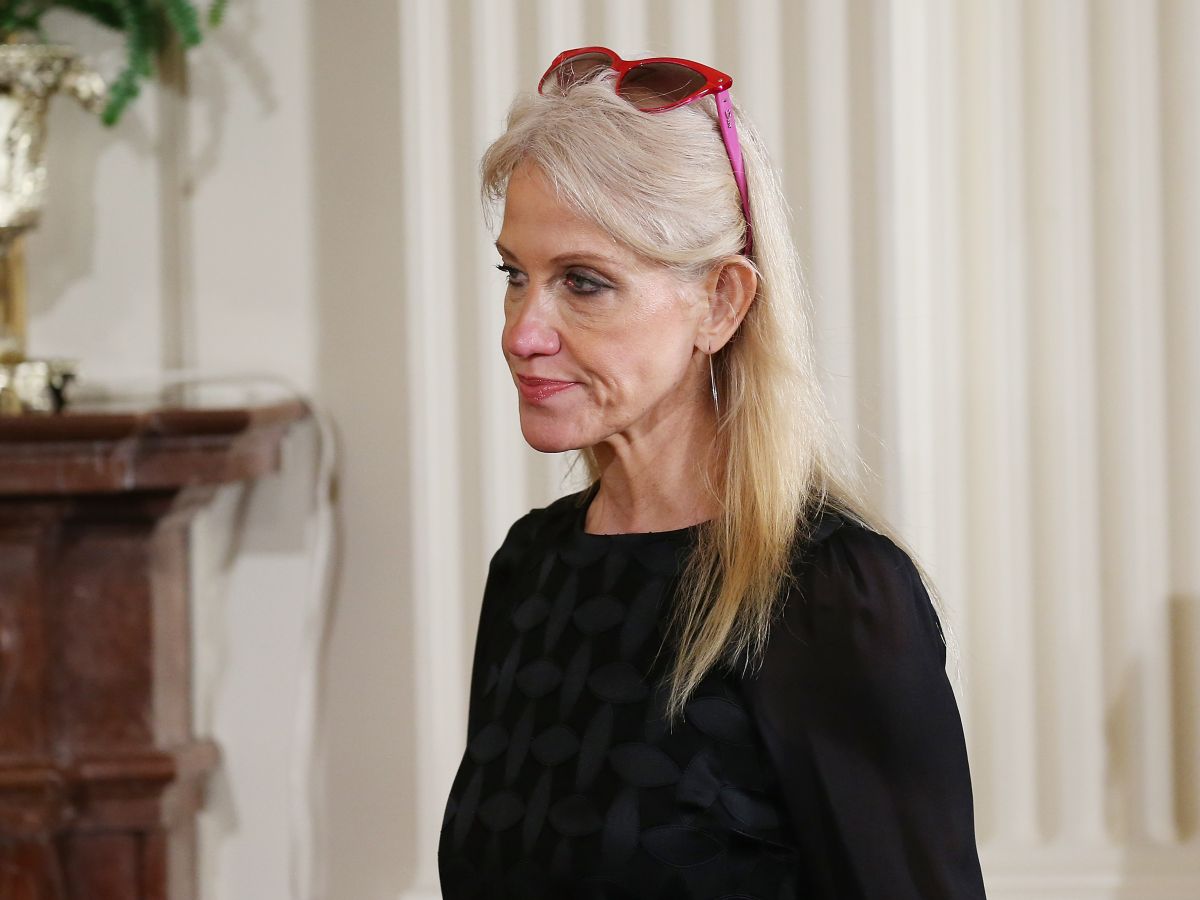 the internet is losing it over this photo of kellyanne conway