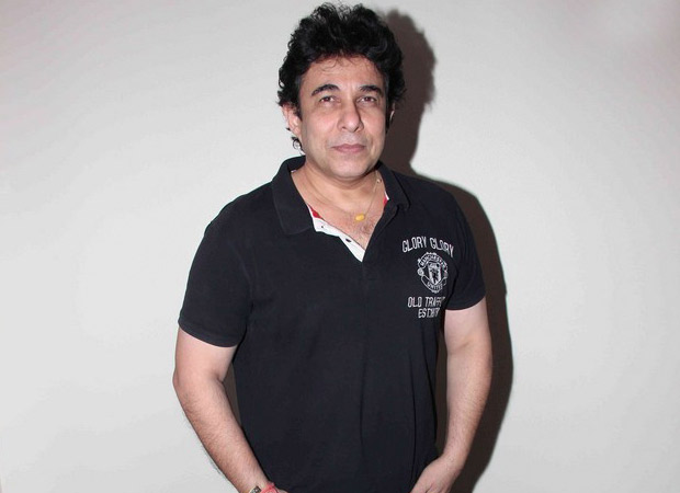 Deepak Tijori’s wife is not his wife Still, she has applied for divorce. Here’s how and why!