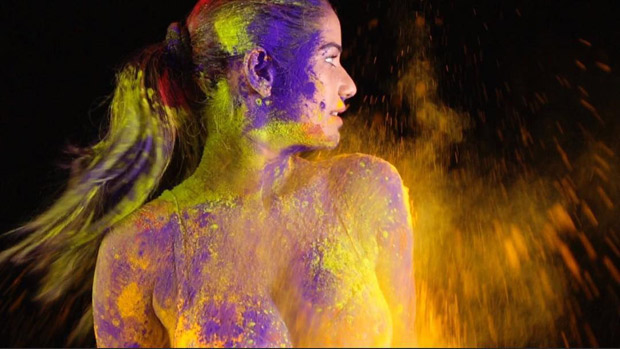 HOT HOLI Poonam Pandey-2