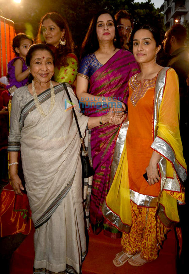 Shraddha Kapoor goes traditional on Gudi Padwa at the inauguration of Pandit Pandharinath Marg-1