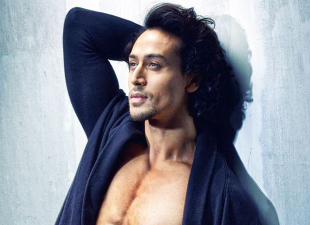 Tiger Shroff flaunts his smooth moves while dancing to Chris Brown's ‘Loyal’ track