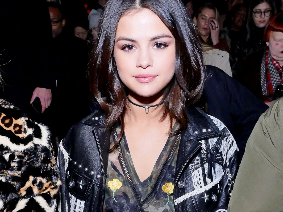 selena gomez won’t talk about the weekend