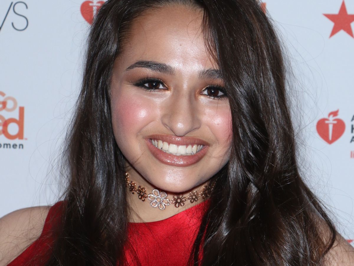 jazz jennings reveals plans to get genital reassignment