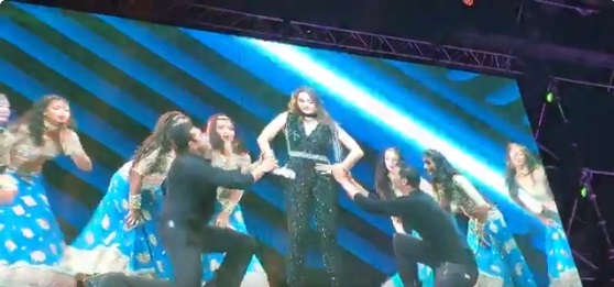 Salman Khan and Akshay Kumar ask Sonakshi Sinha ‘Mujhse Shaadi Karoge’