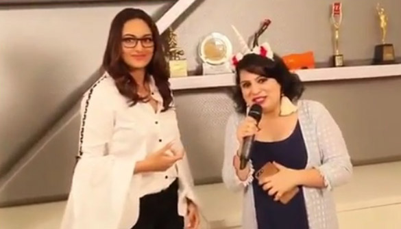 Watch Sonakshi Sinha has the weirdest encounter when she meets Mallika Dua
