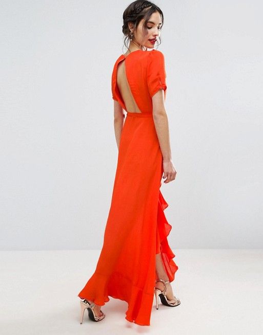 15 under-$200 dresses that will have you slaying prom