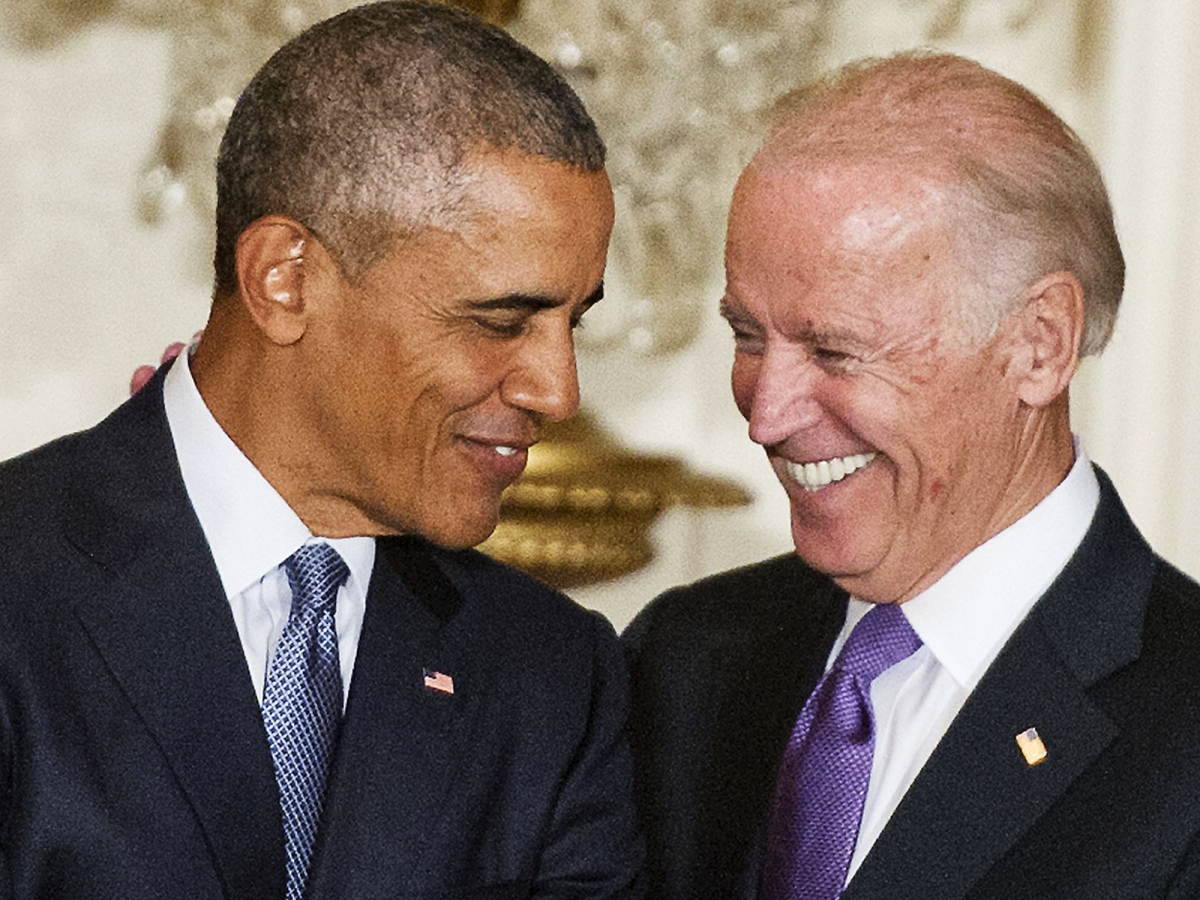 our hearts can’t take these pictures of obama & biden as young kids