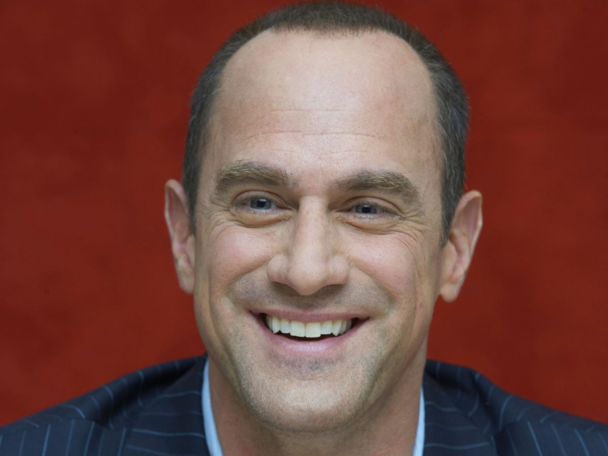 law & order: svu star chris meloni isn’t ruling out a return to the show