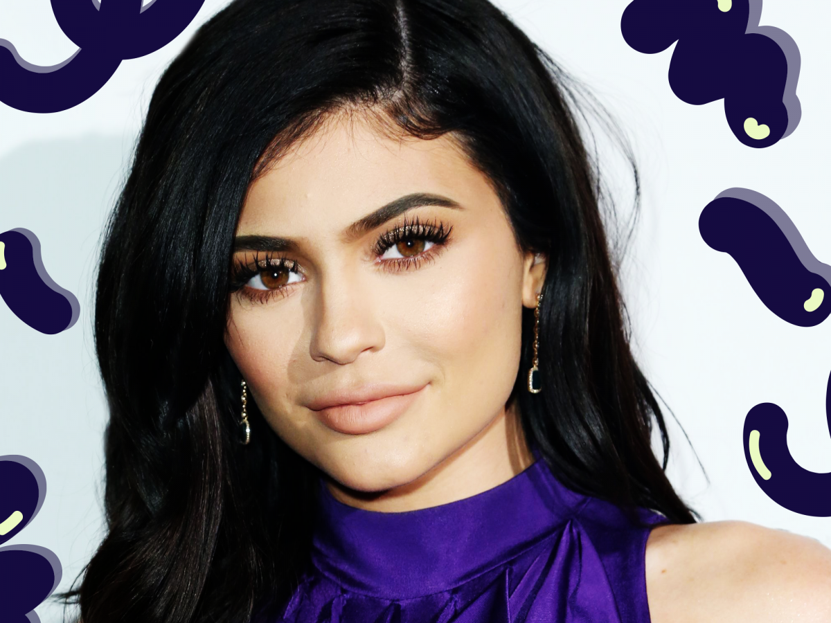 kylie jenner joins the 13 reasons why fan club