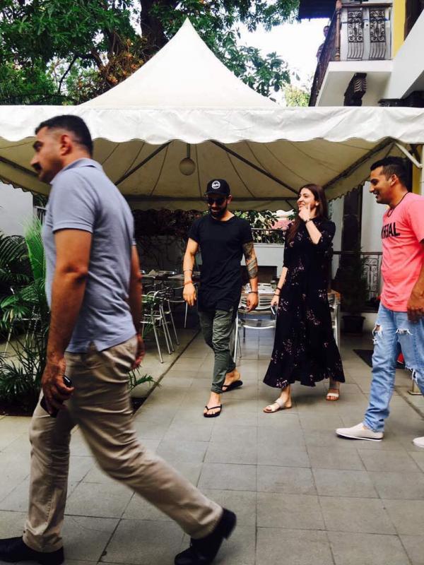 Check out Anushka Sharma and Virat Kohli go on a lunch date in Bengaluru1