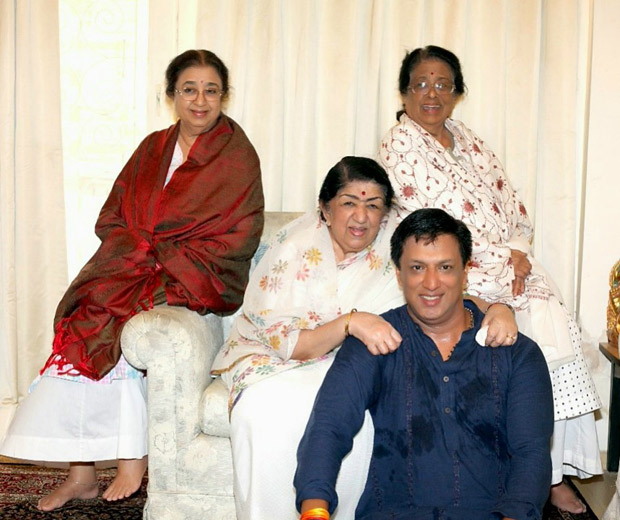 Classic! Madhur Bhandarkar visits Lata Mangeshkar and family2