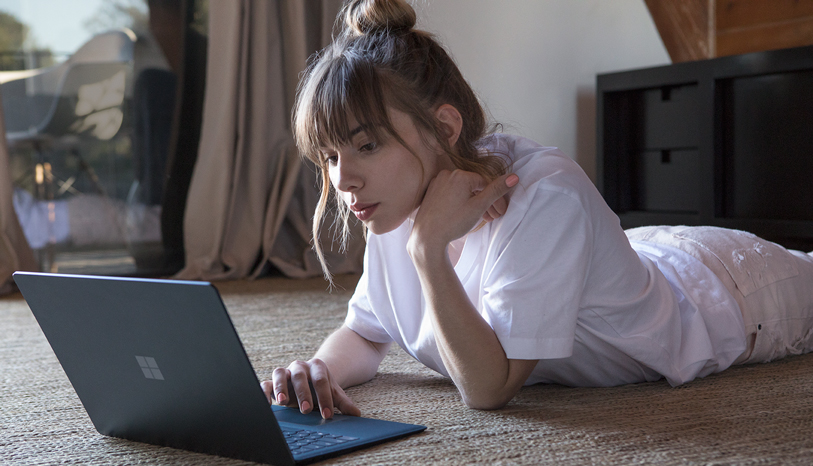 MSSurface-Laptop_813.jpg