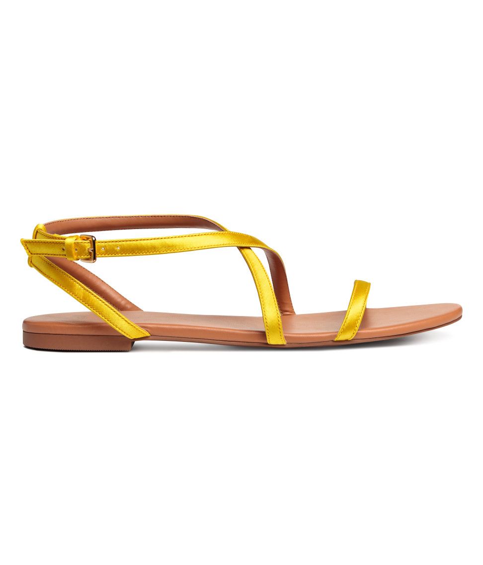 15 summer sandals that’ll never go out of style