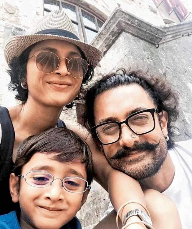 Aamir Khan takes a family trip1