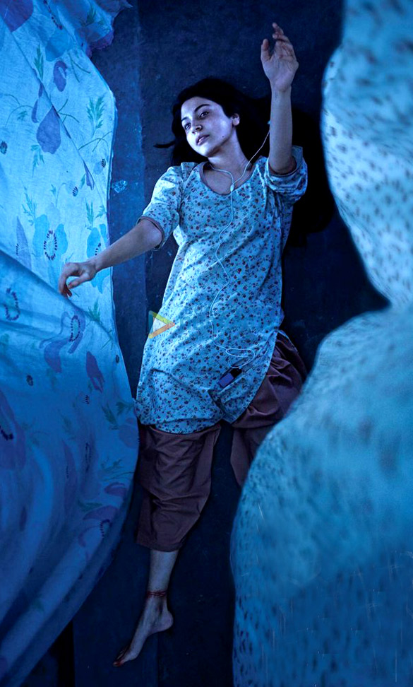 Movie Still From The Movie Pari