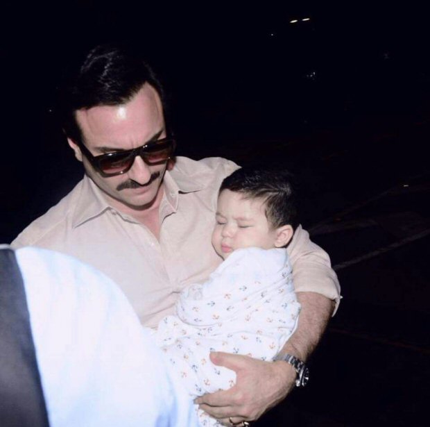 Saif Ali Khan with Kareena Kapoor Khan and Taimur Khan is the cutest thing you will see on the internet today!1