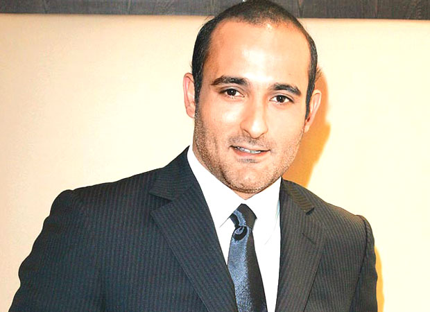 REVEALED: Akshaye Khanna talks about wanting to be single