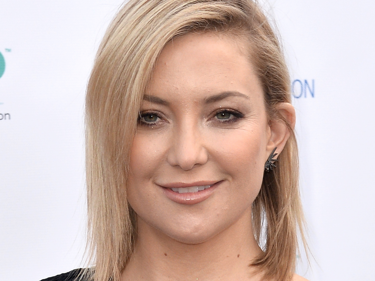 kate hudson shaved her head for a mystery role