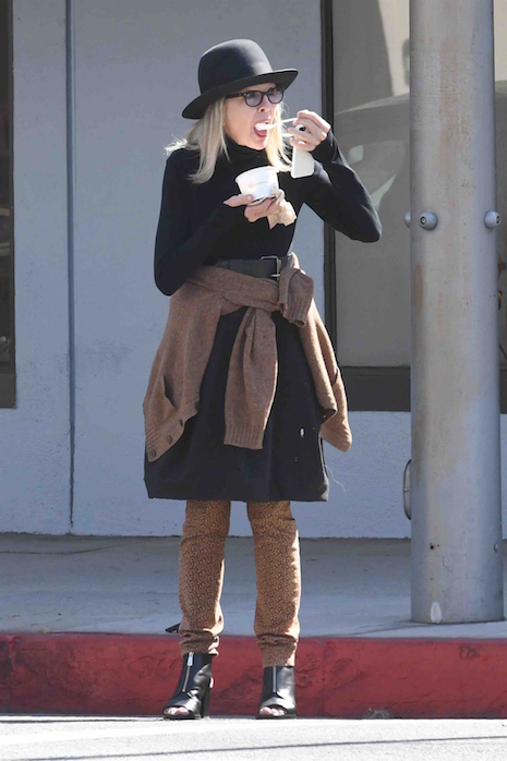 Diane Keaton Cools Off With Pinkberry