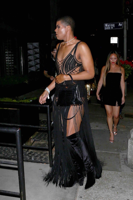 ej johnson is a man who thinks nothing of dressing like a woman