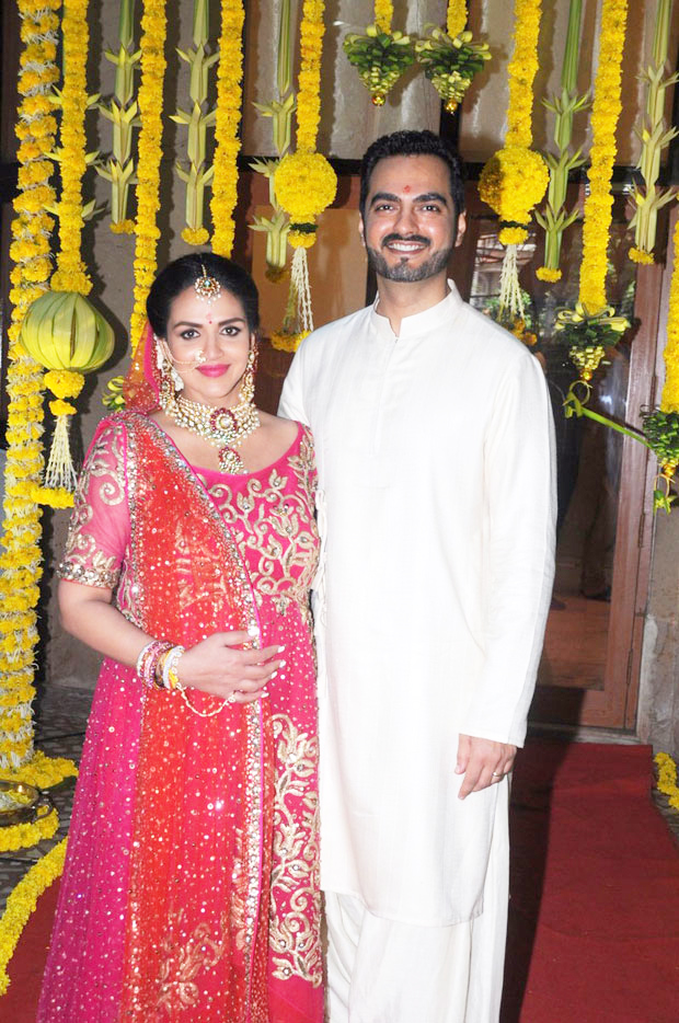 Esha Deol re-ties the knot with husband Bharat Takhtani at her baby shower-1